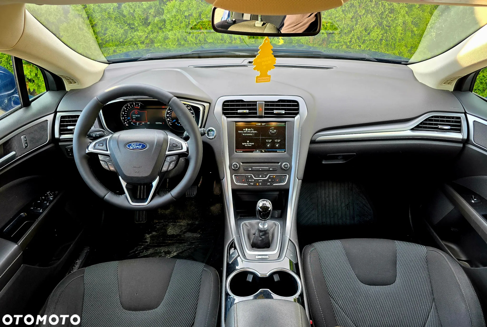 Ford Mondeo 2.0 TDCi Start-Stopp Titanium - 36