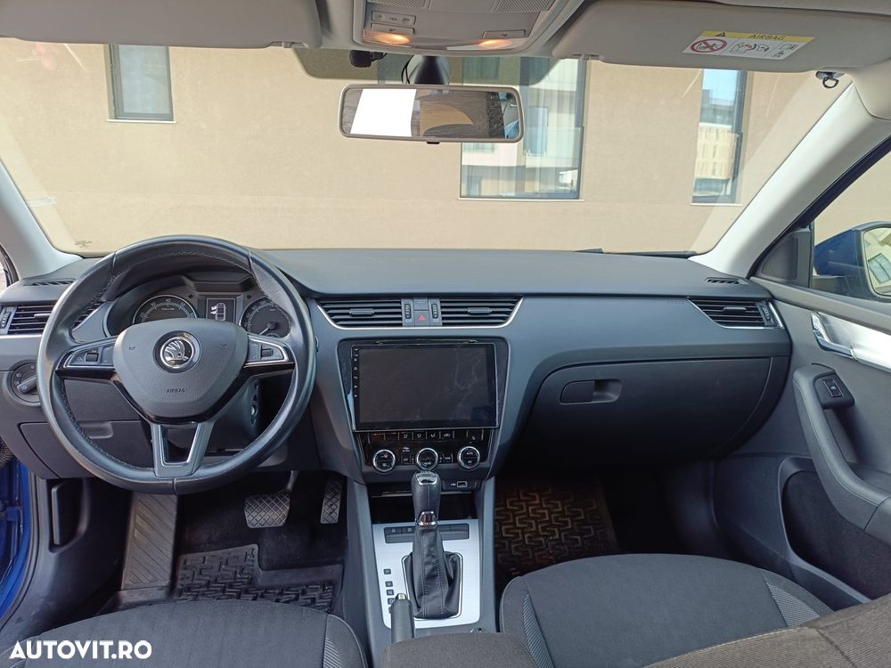 Skoda Octavia 1.4 TSI DSG Ambition - 9