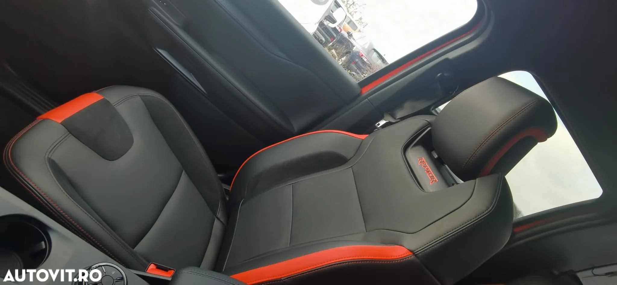 Ford Ranger Pick-Up 3.0 EcoBoost 288 CP 4x4 Cabina Dubla Raptor Aut. - 9