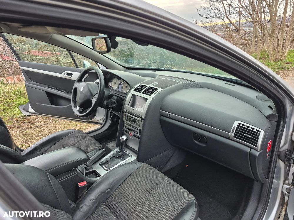 Peugeot 407 2.0HDi ST Sport FAP Aut - 27