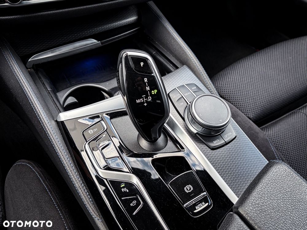 BMW Seria 5 520d M Sport Edition - 31