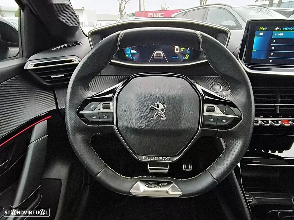 Peugeot e-208 50 kWh GT Pack - 18
