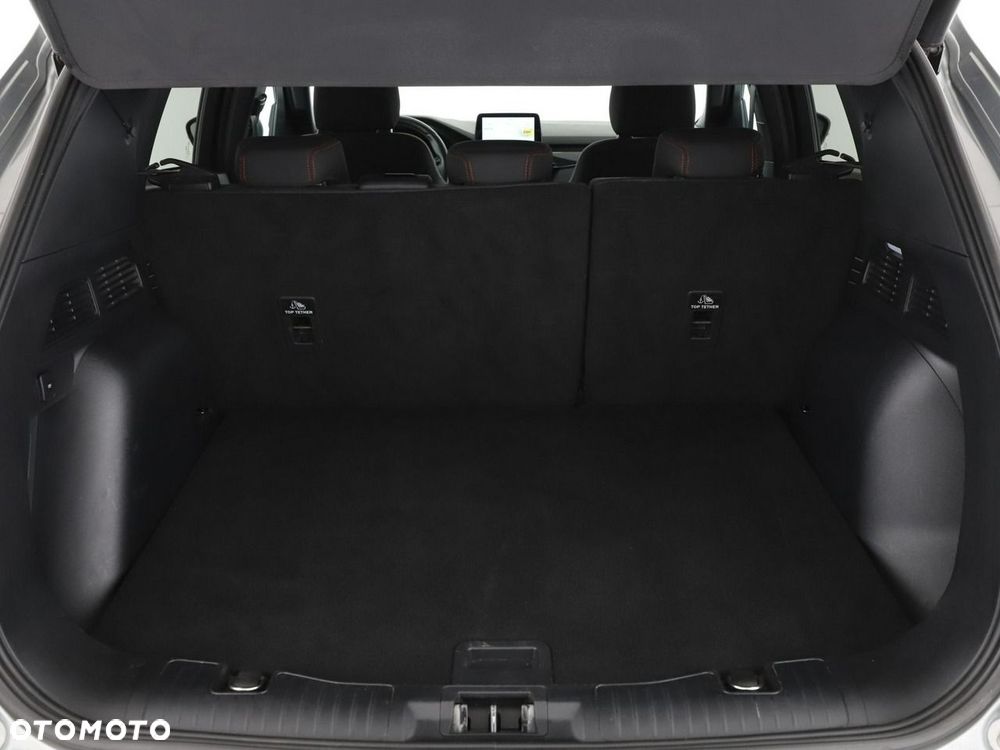 Ford Kuga - 21