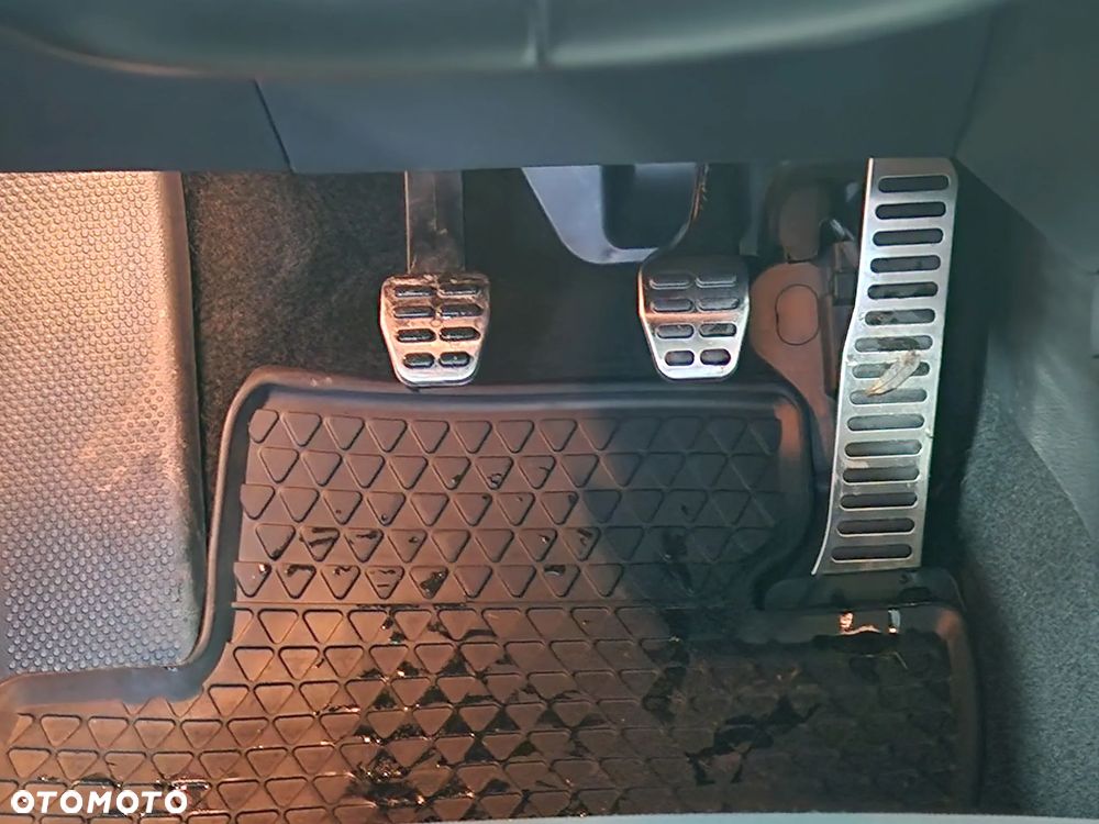 Volkswagen Jetta 1.4 TSI BMT Highline - 18