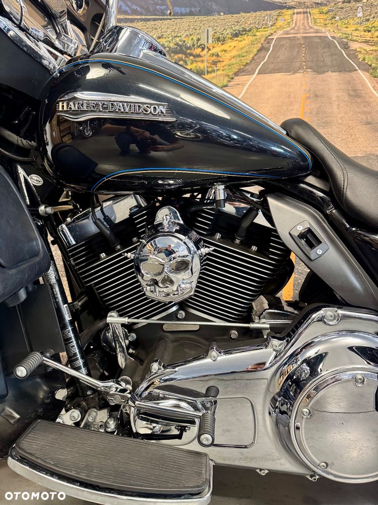 Harley-Davidson Touring Electra Glide - 11