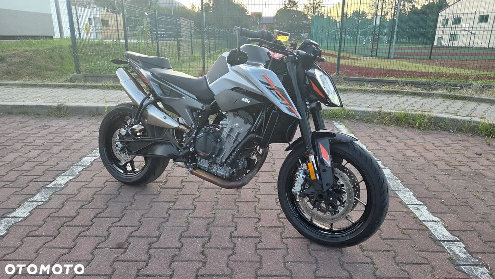 KTM Duke 790 - 7