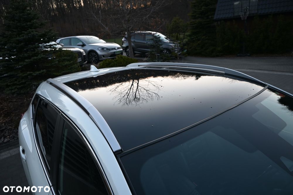 Nissan Qashqai 1.7 dCi 4x4 Tekna+ Xtronic - 13