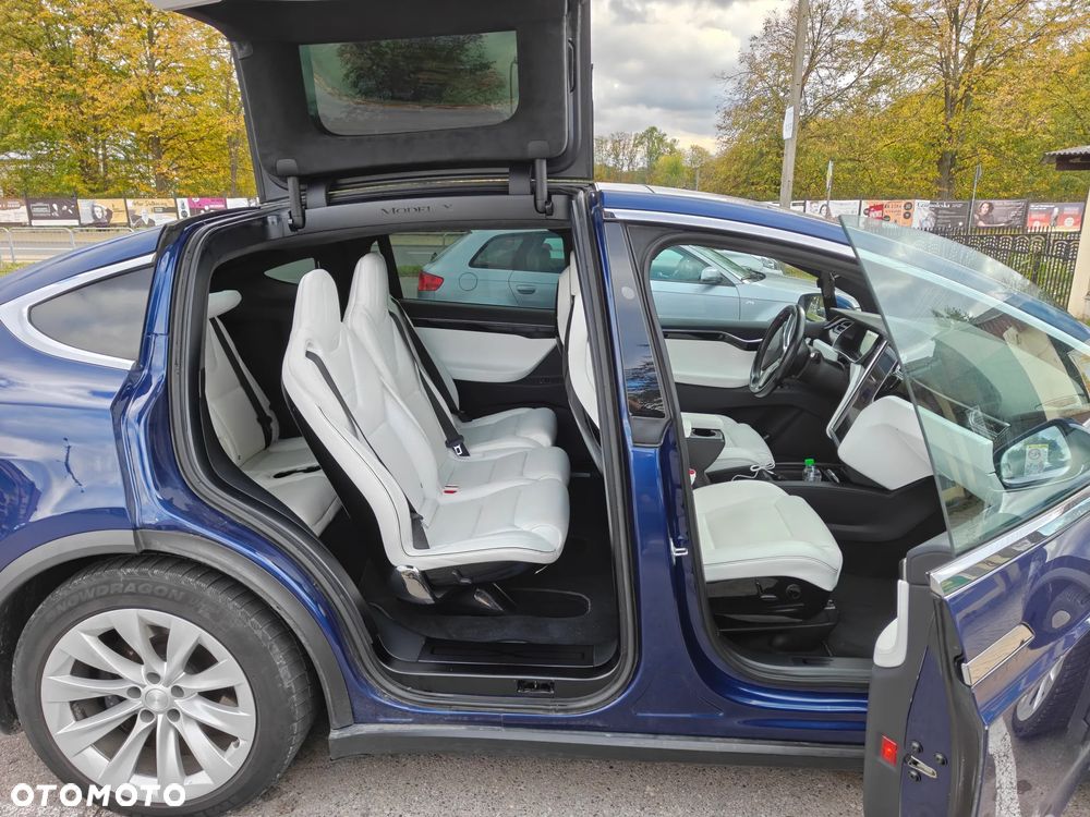 Tesla Model X Long Range Plus - 2