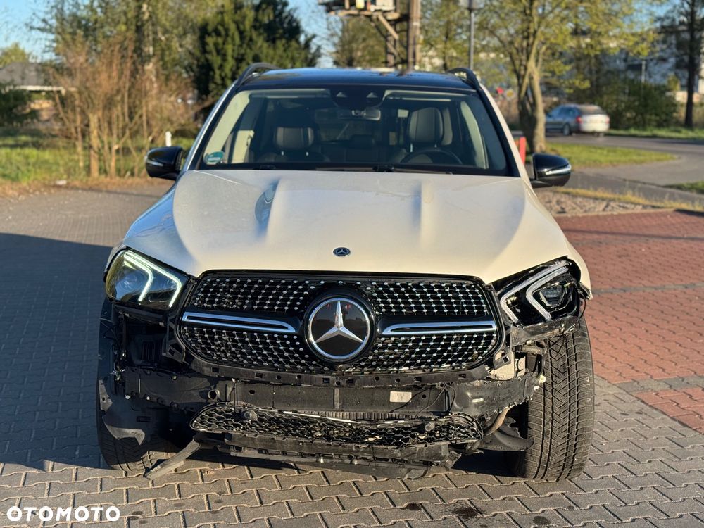Mercedes-Benz GLE - 19