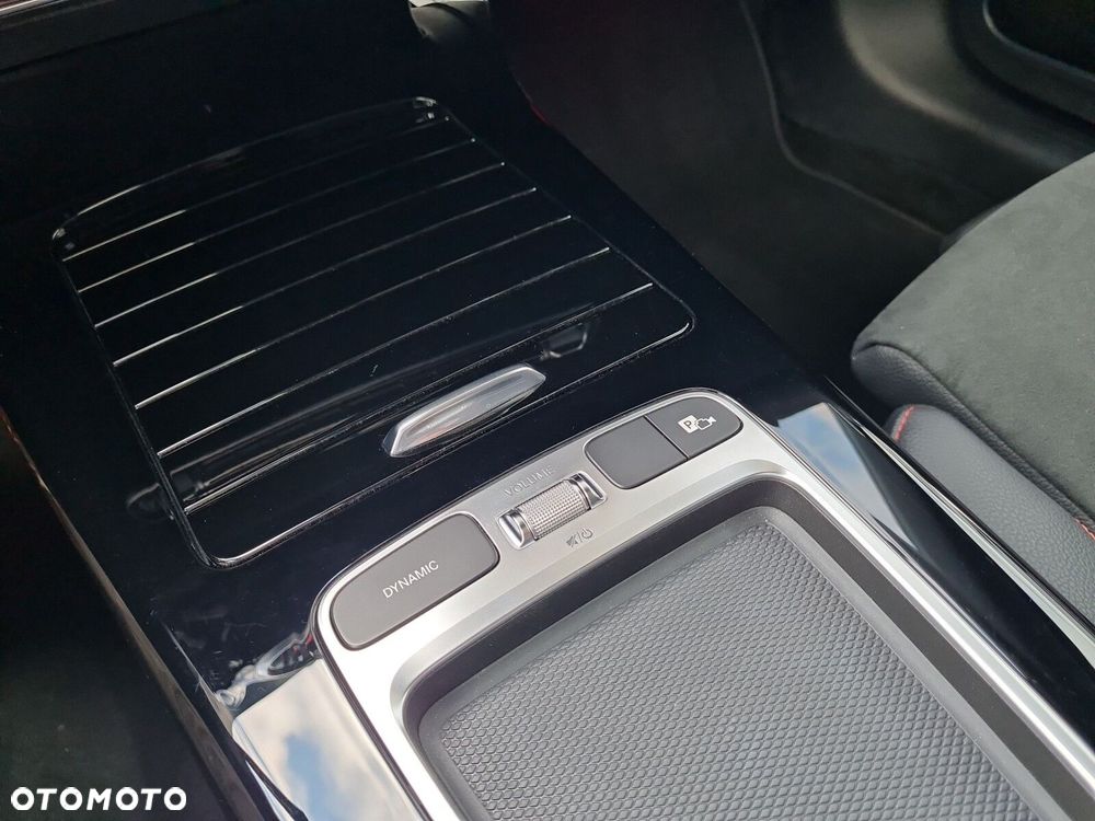 Mercedes-Benz Klasa A 35 AMG 4-Matic 8G-DCT - 26