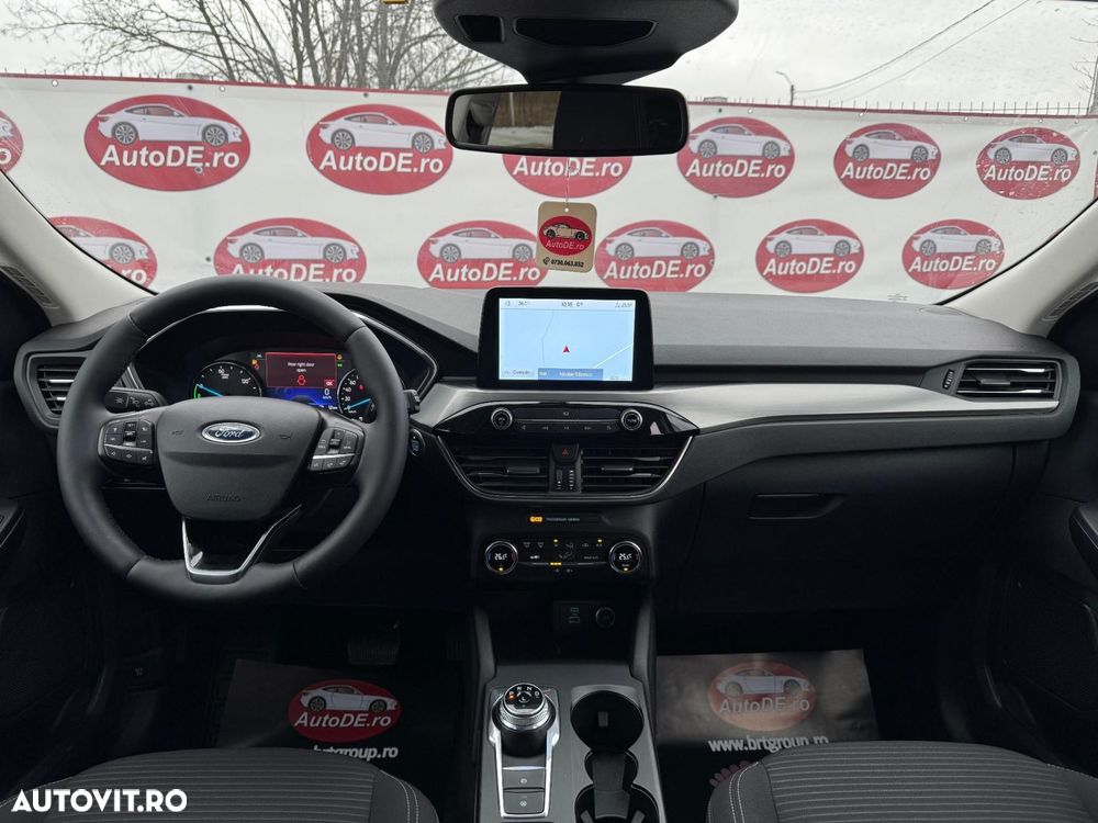 Ford Kuga - 8
