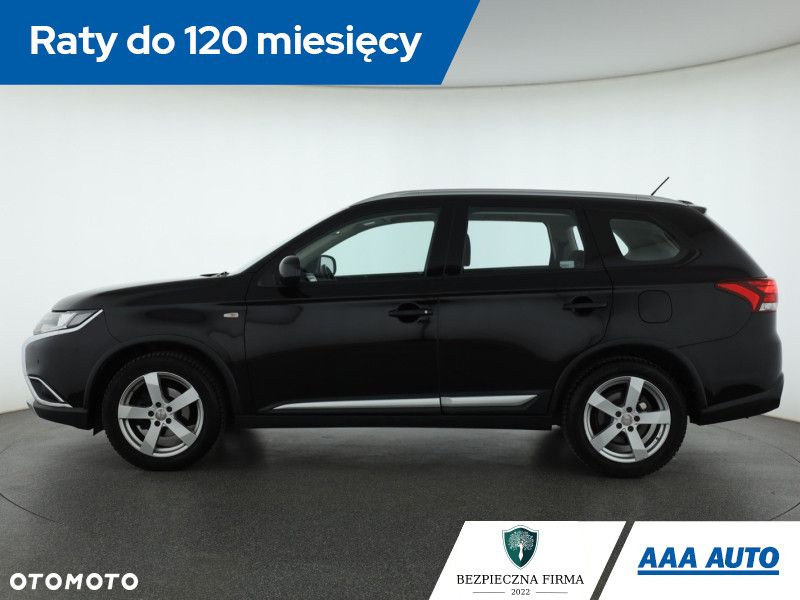 Mitsubishi Outlander - 3