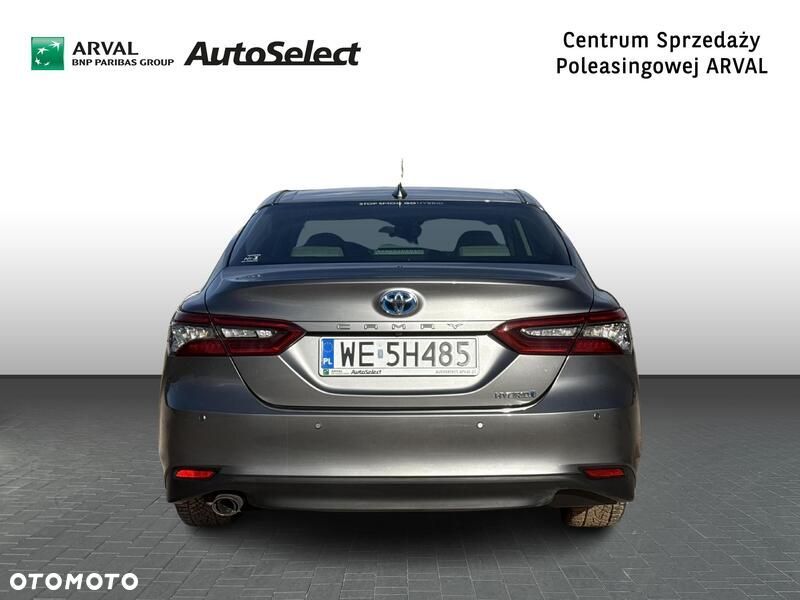 Toyota Camry 2.5 Hybrid Executive CVT - 6