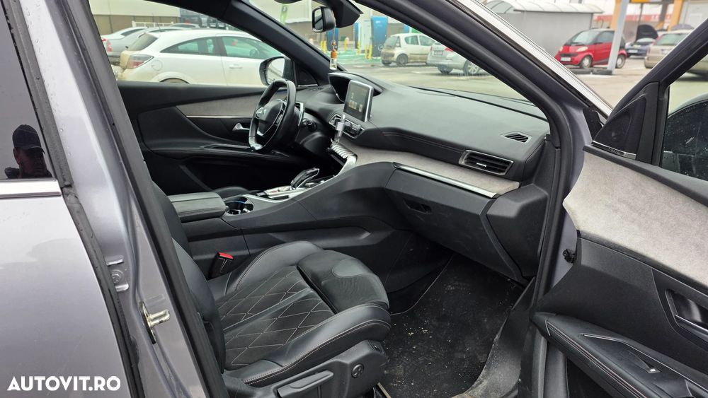 Peugeot 5008 2.0 BlueHDI s&s EAT8 GT - 11