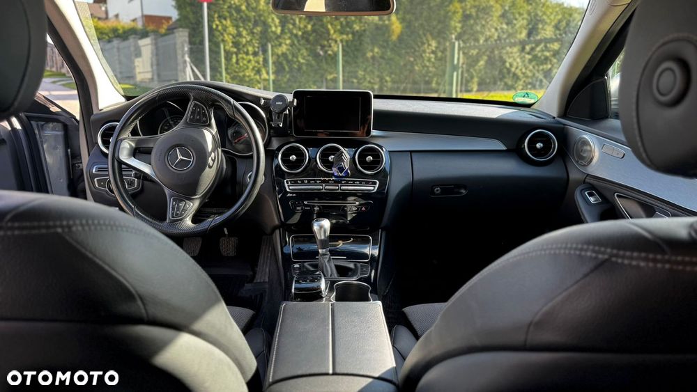 Mercedes-Benz Klasa C 180 Avantgarde - 10