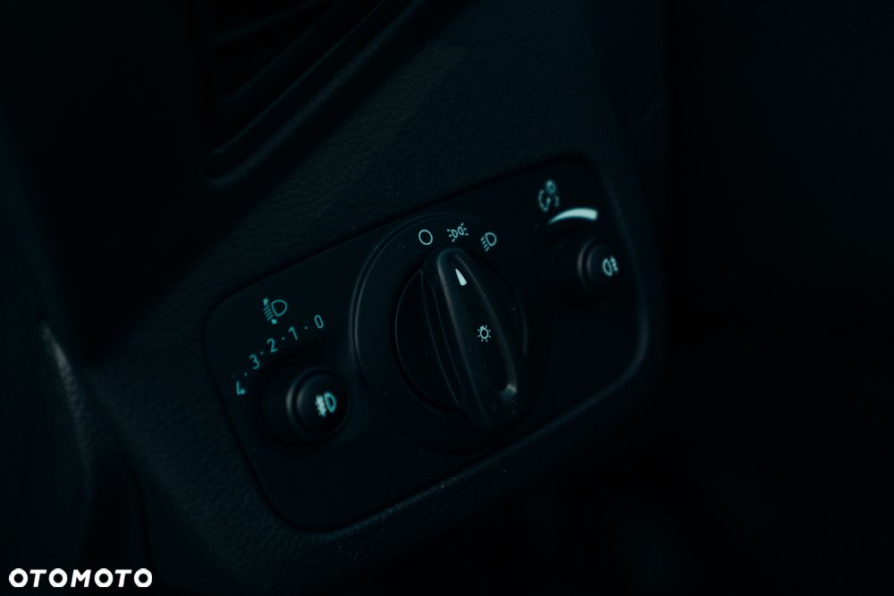 Ford C-MAX 1.0 EcoBoost Titanium ASS - 25