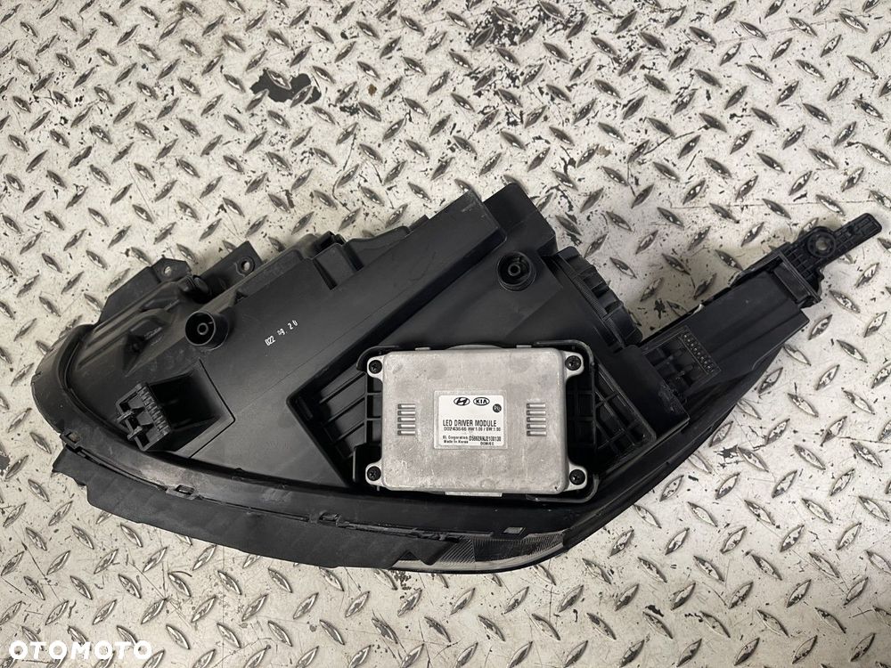 KIA STONIC LIFT 20- LAMPA PRAWA PRZEDNIA PRZÓD REFLEKTOR FULL LED EUROPA IDEALNA KOMPLETNA 92102-H8 - 10