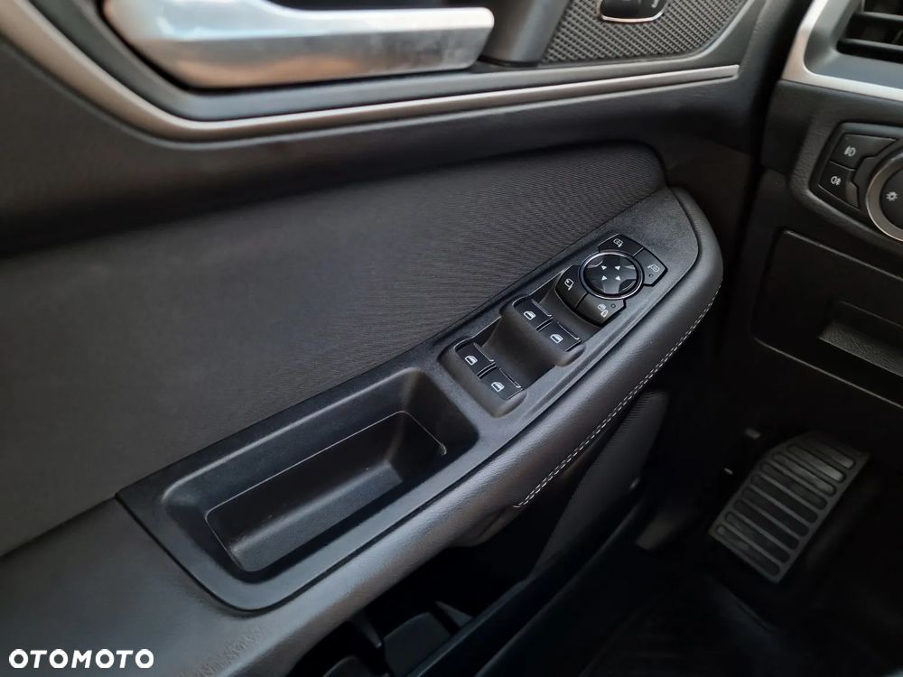 Ford S-Max 1.5 EcoBoost Titanium - 17