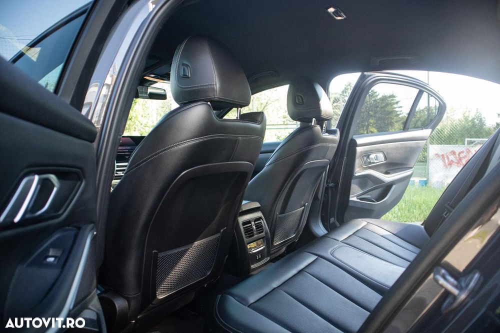 BMW Seria 3 330e Aut. M Sport - 18