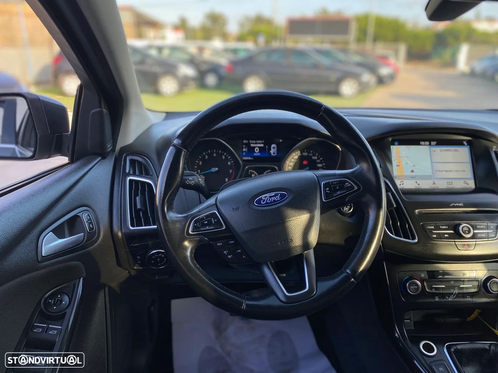 Ford Focus SW 1.0 EcoBoost Active - 20