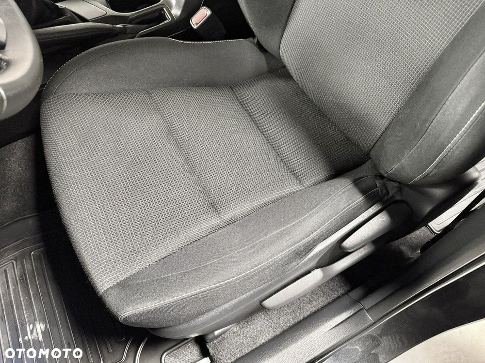 Toyota RAV4 2.0 D-4D 4x2 Start-Stop Edition S+ - 24