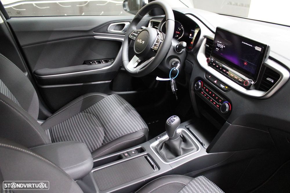 Kia XCeed 1.0 T-GDI Dynamic - 18