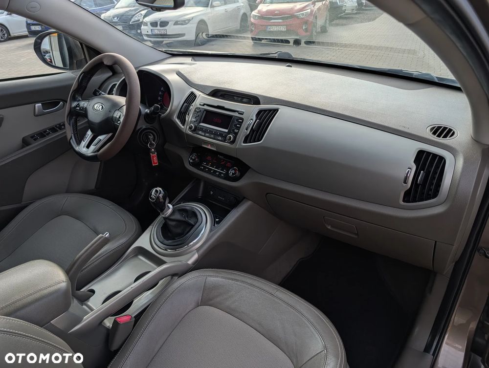 Kia Sportage 1.6 GDI Business Line L 2WD - 32