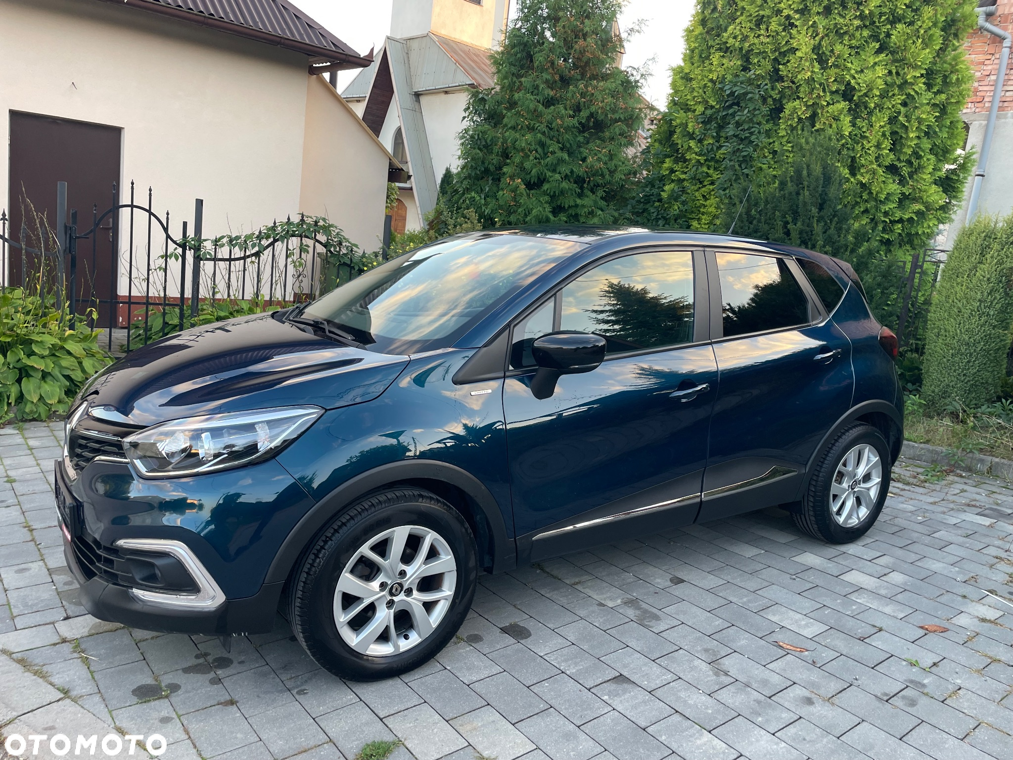 Renault Captur 0.9 Energy TCe Limited - 8