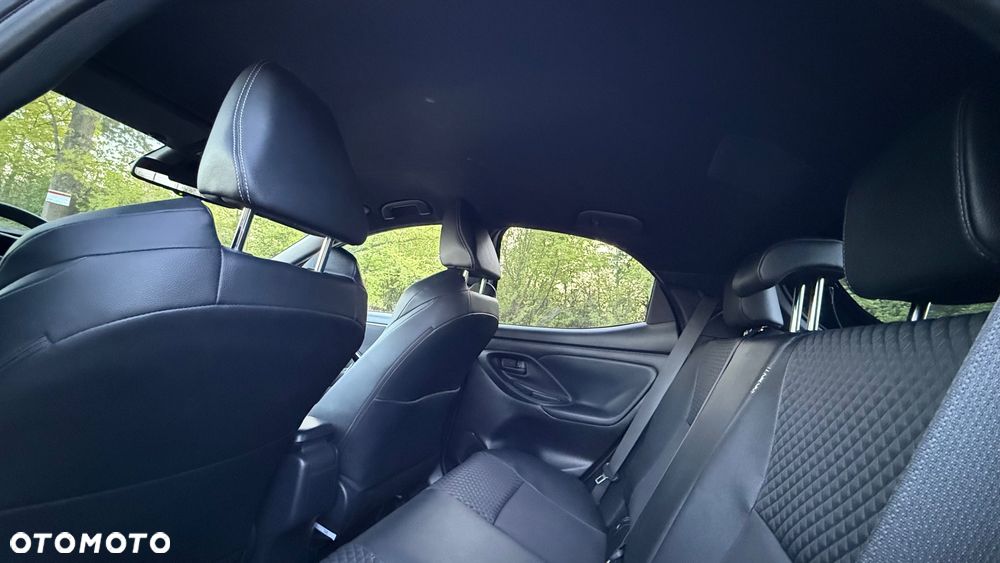 Toyota Yaris Hybrid 1.5 Selection Style - 17