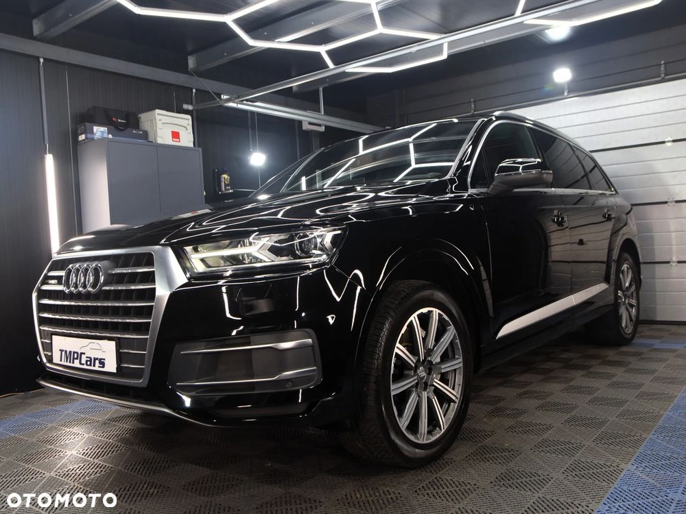 Audi Q7 - 3