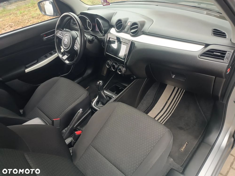 Suzuki Swift 1.0 T SVHS Elegance - 21