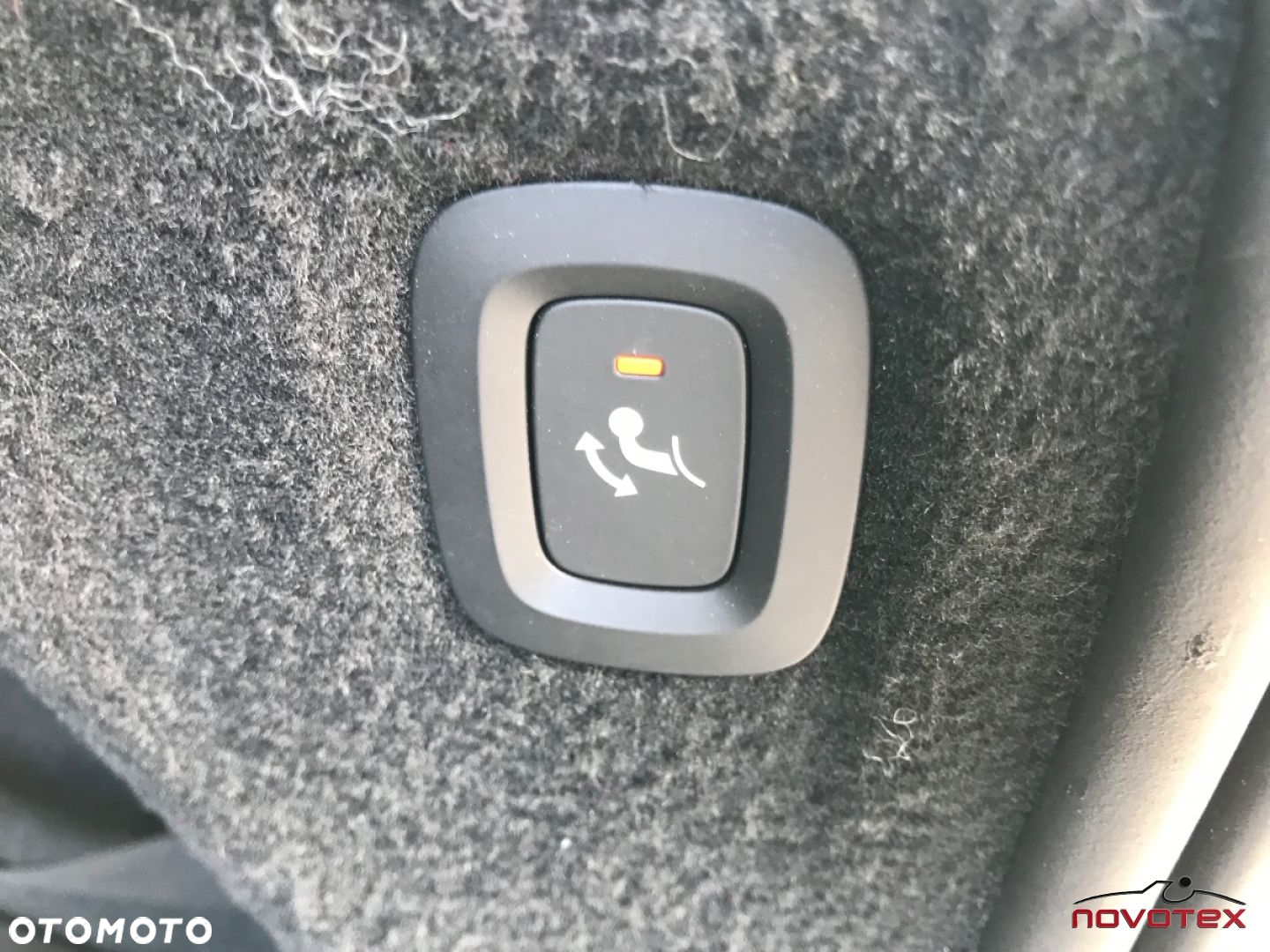 Volvo XC 90 - 25
