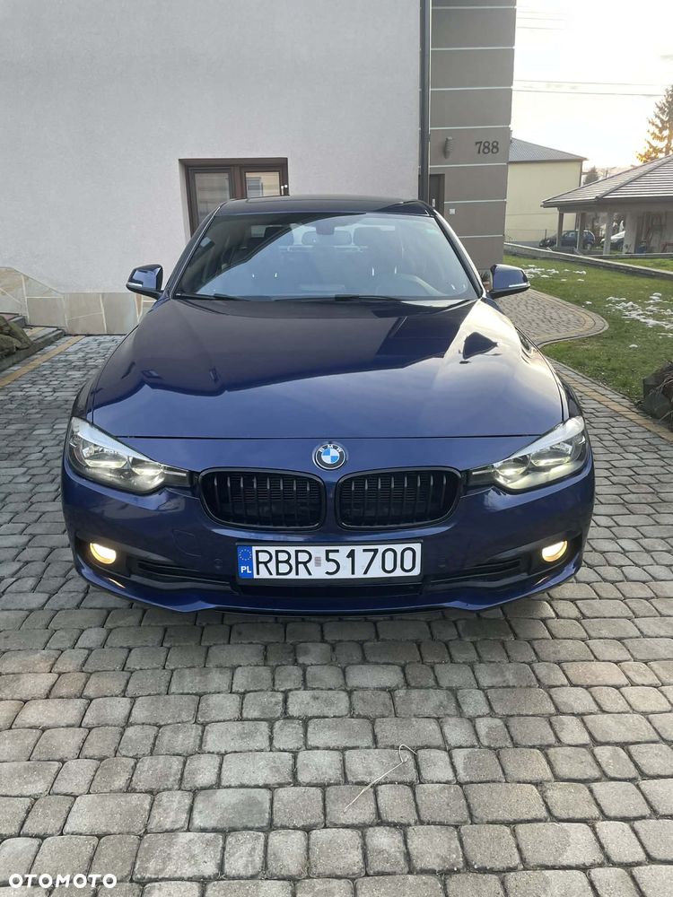 BMW Seria 3 320i xDrive Edition M Sport Shadow - 2