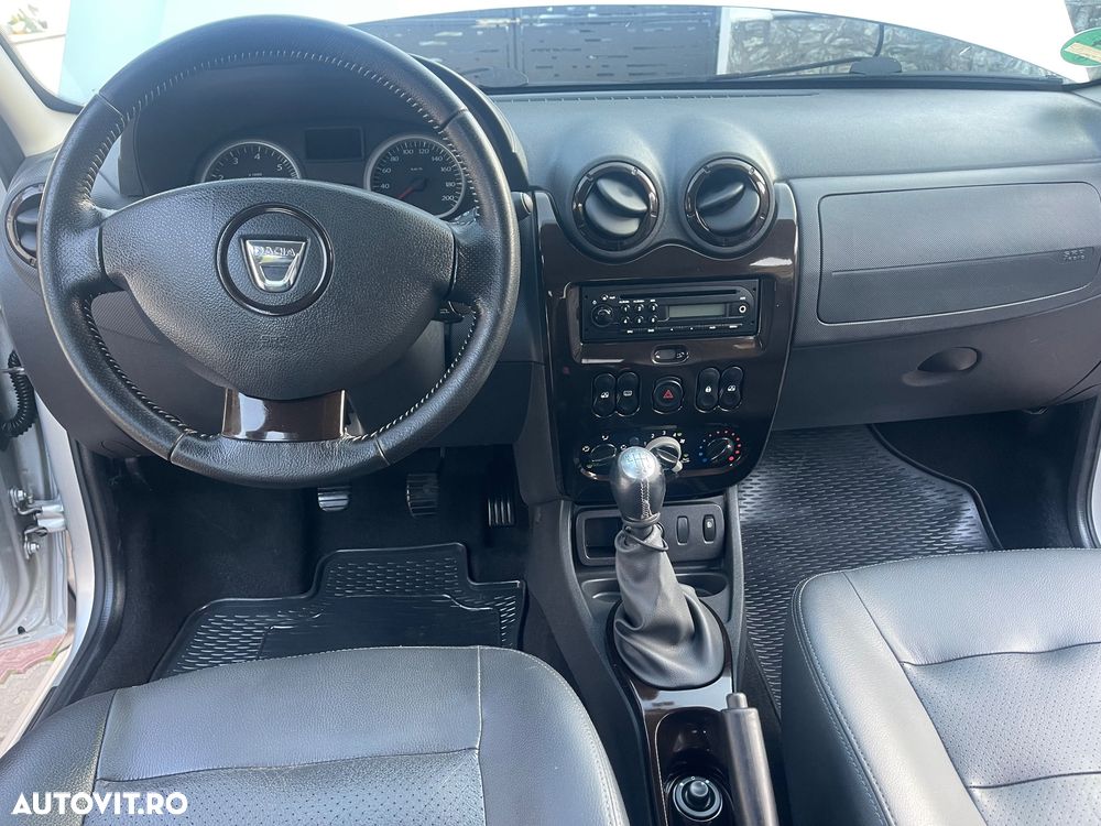 Dacia Duster dCi 110 FAP 4x2 Prestige - 9