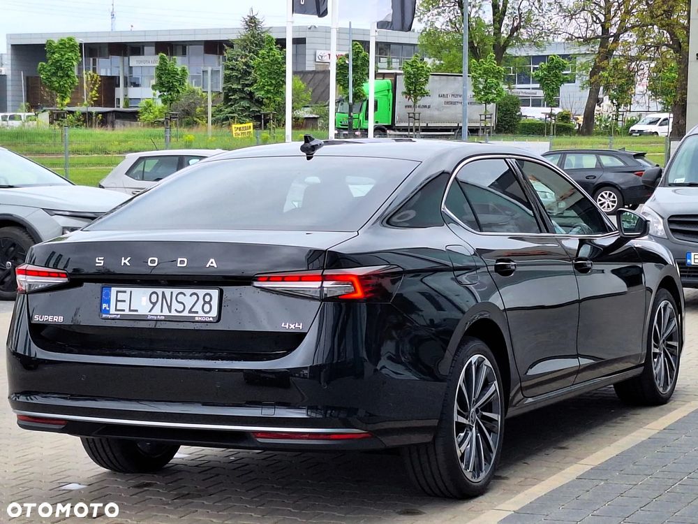 Skoda Superb 2.0 TDI SCR 4x4 L&K DSG - 8