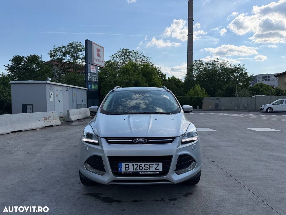 Ford Kuga 2.0 TDCi Powershift 4WD Titanium - 1