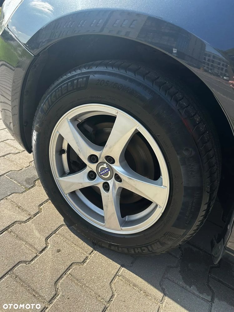 Volvo V60 D4 Geartronic - 33