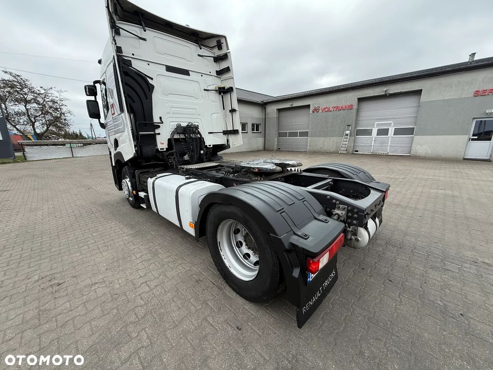 Renault T440 - 7