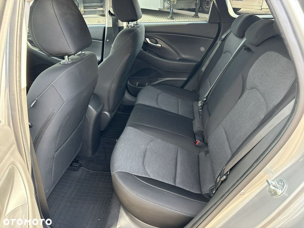 Hyundai i30 - 17