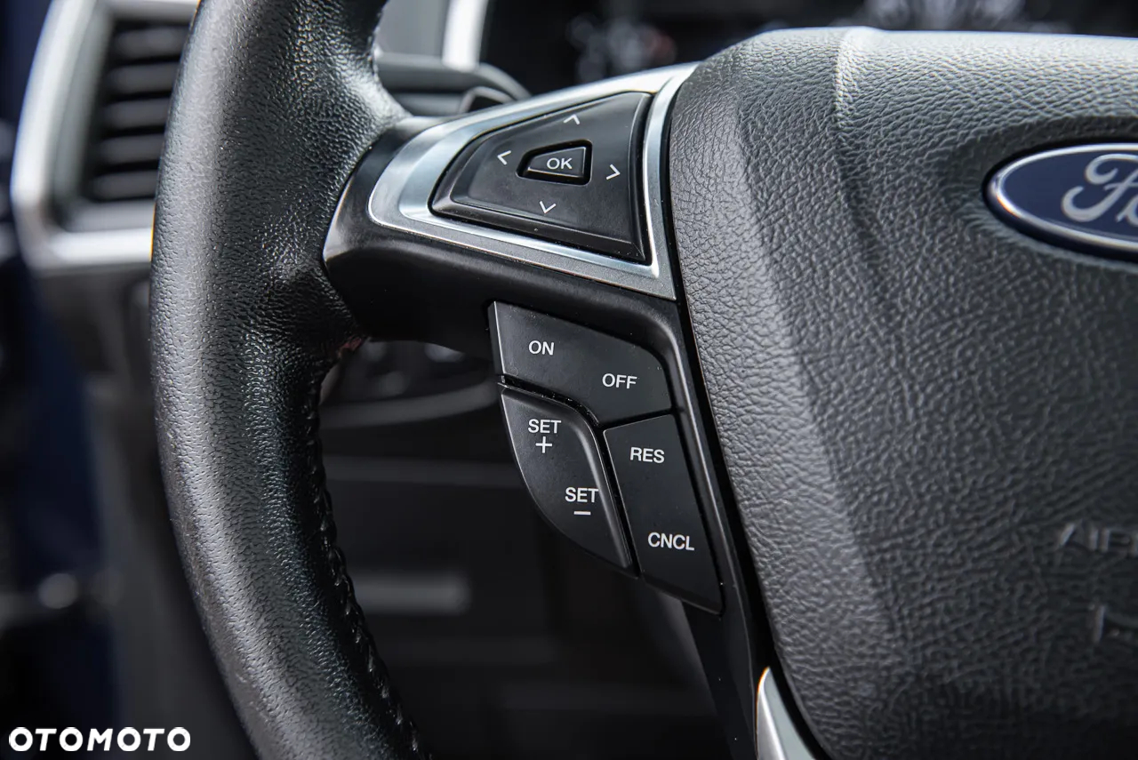 Ford Edge - 24