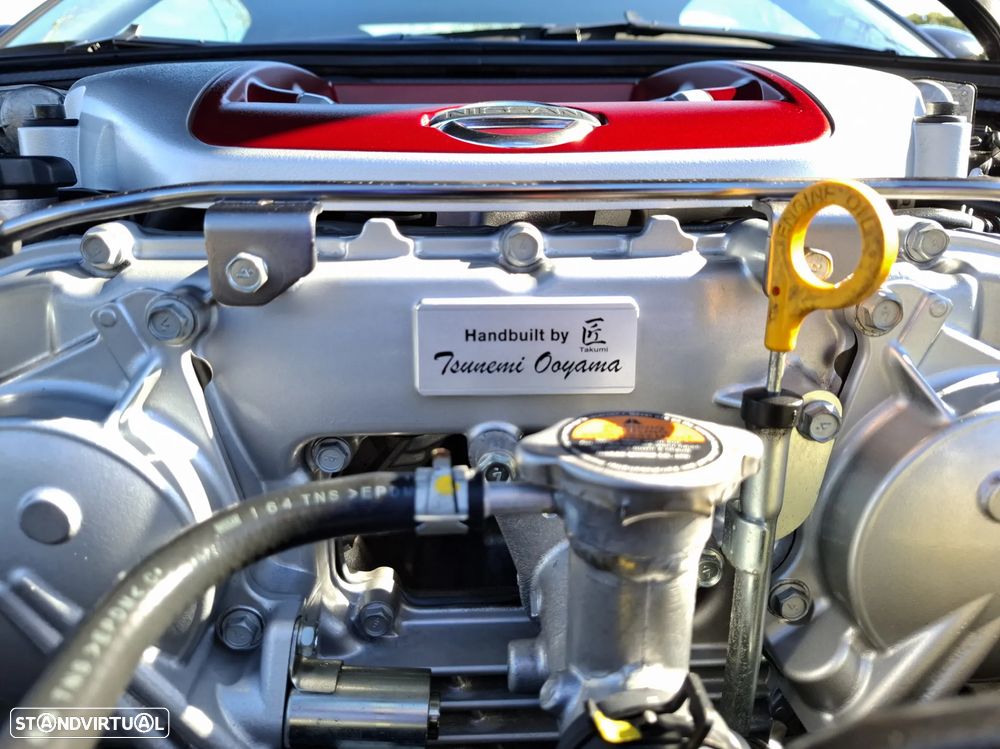 Nissan GT-R 3.8 V6 Black Edition - 11