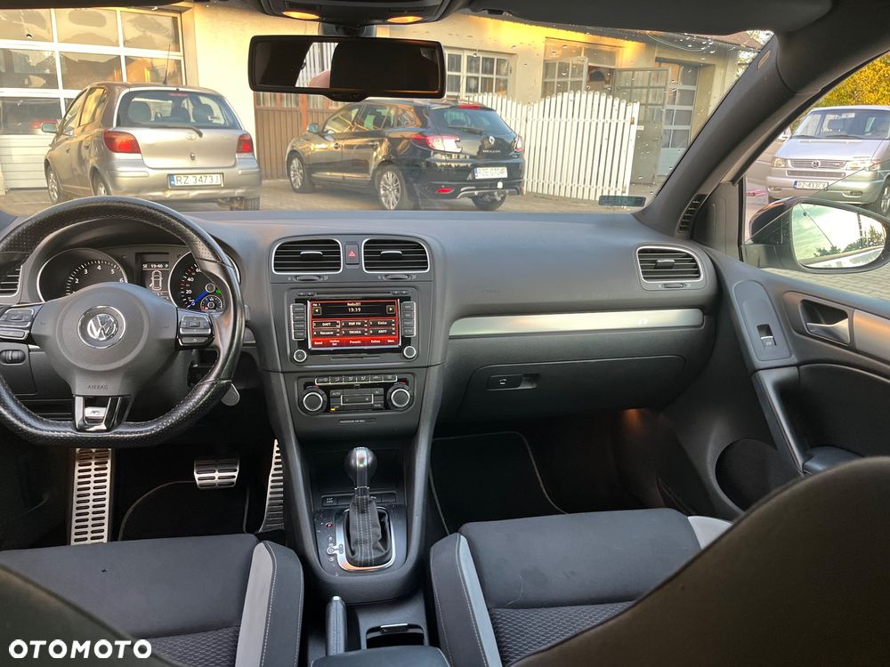 Volkswagen Golf 2.0 R DSG - 9