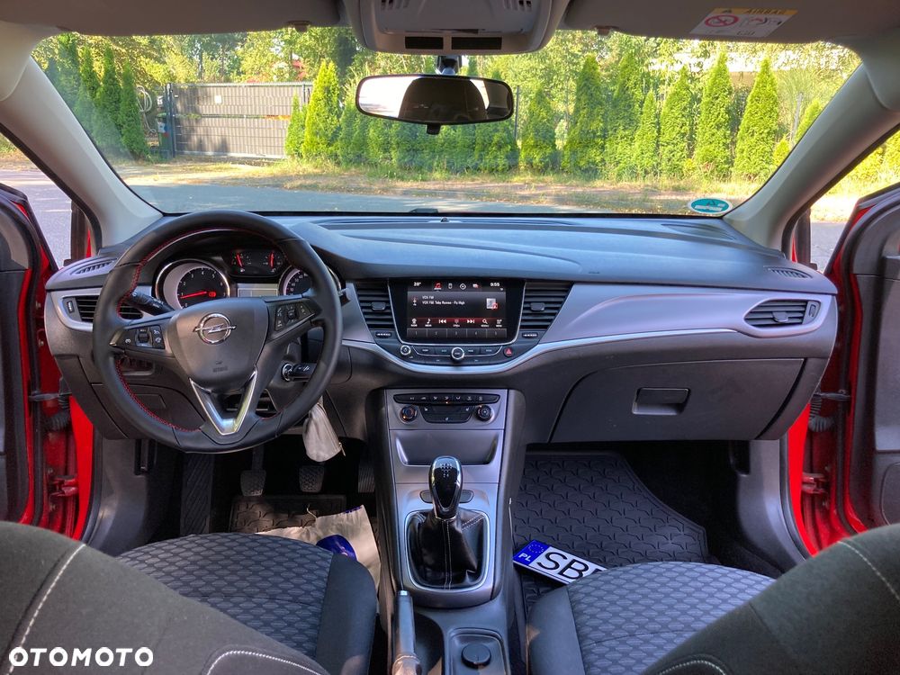 Opel Astra 1.4 Essentia - 12