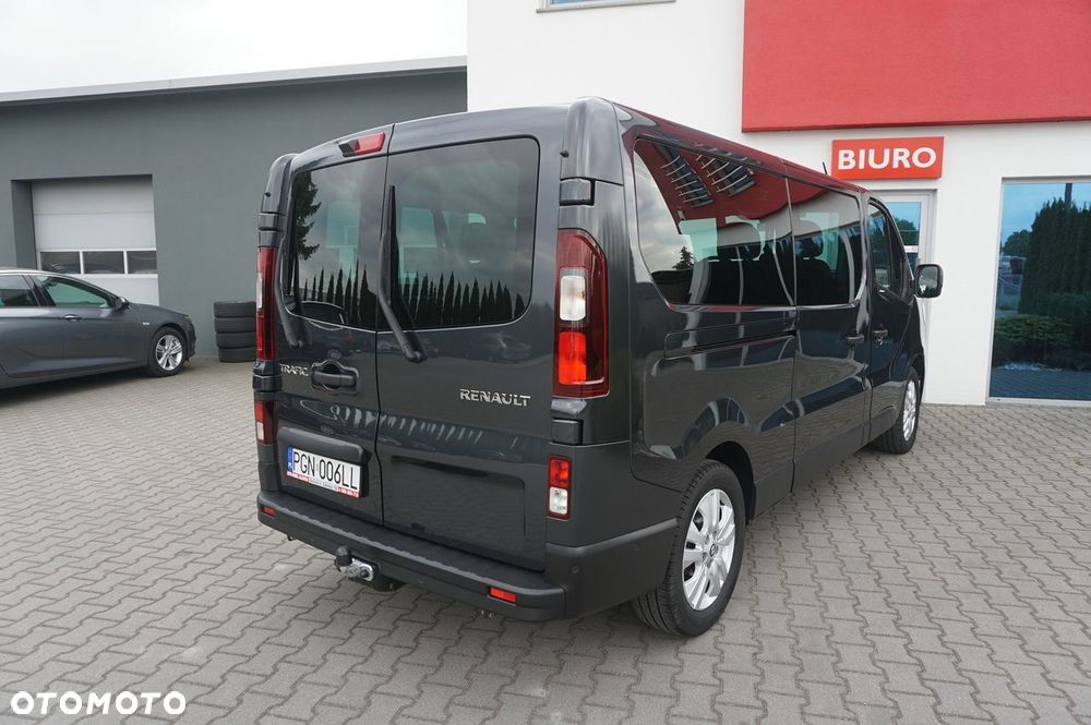 Renault Trafic 2.0 dCi - 4