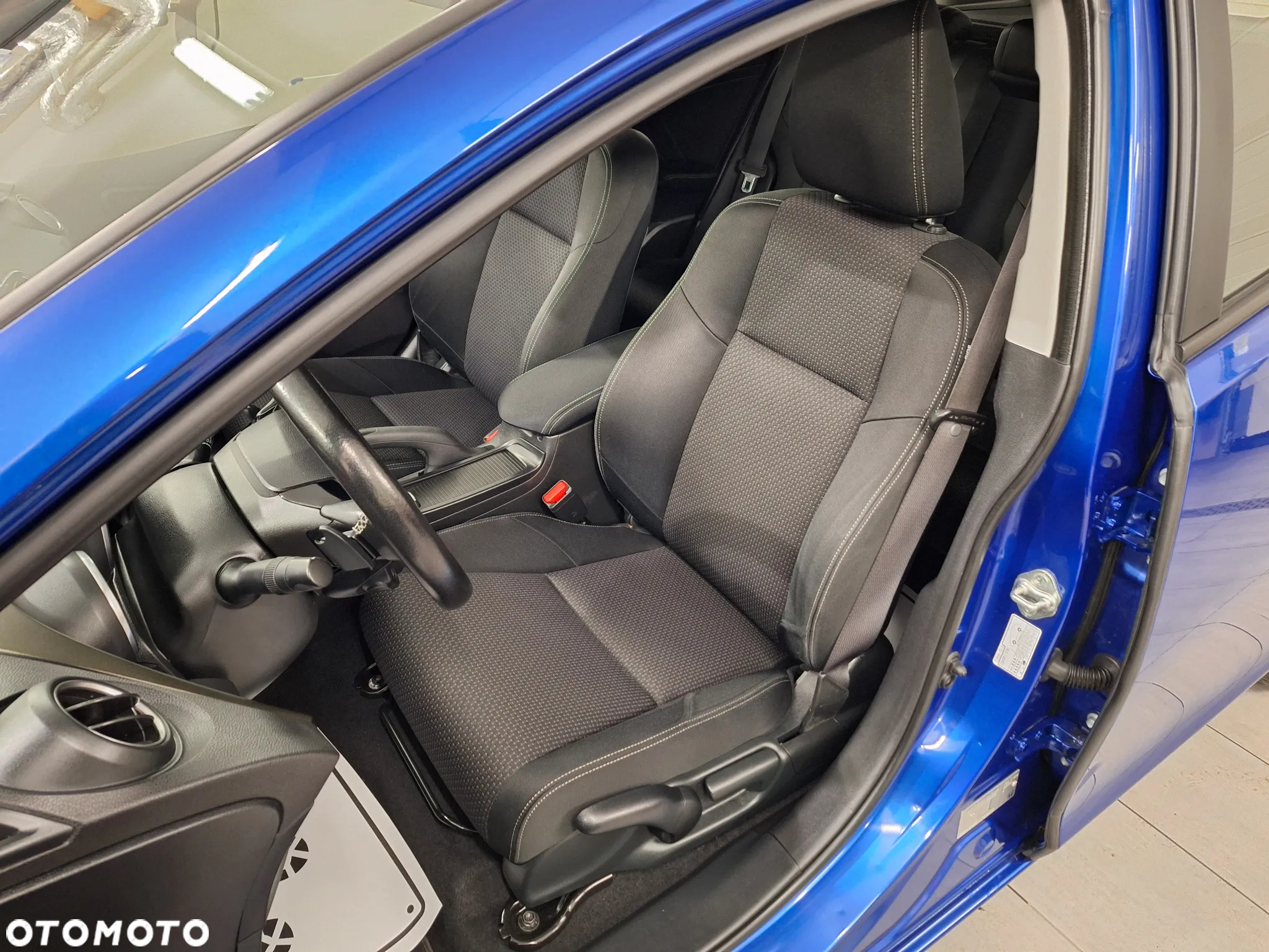 Honda Civic 1.8 i-VTEC Automatik Elegance - 21