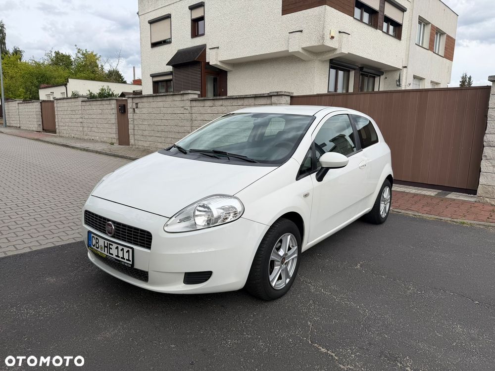 Fiat Grande Punto 1.4 8V Dynamic - 2