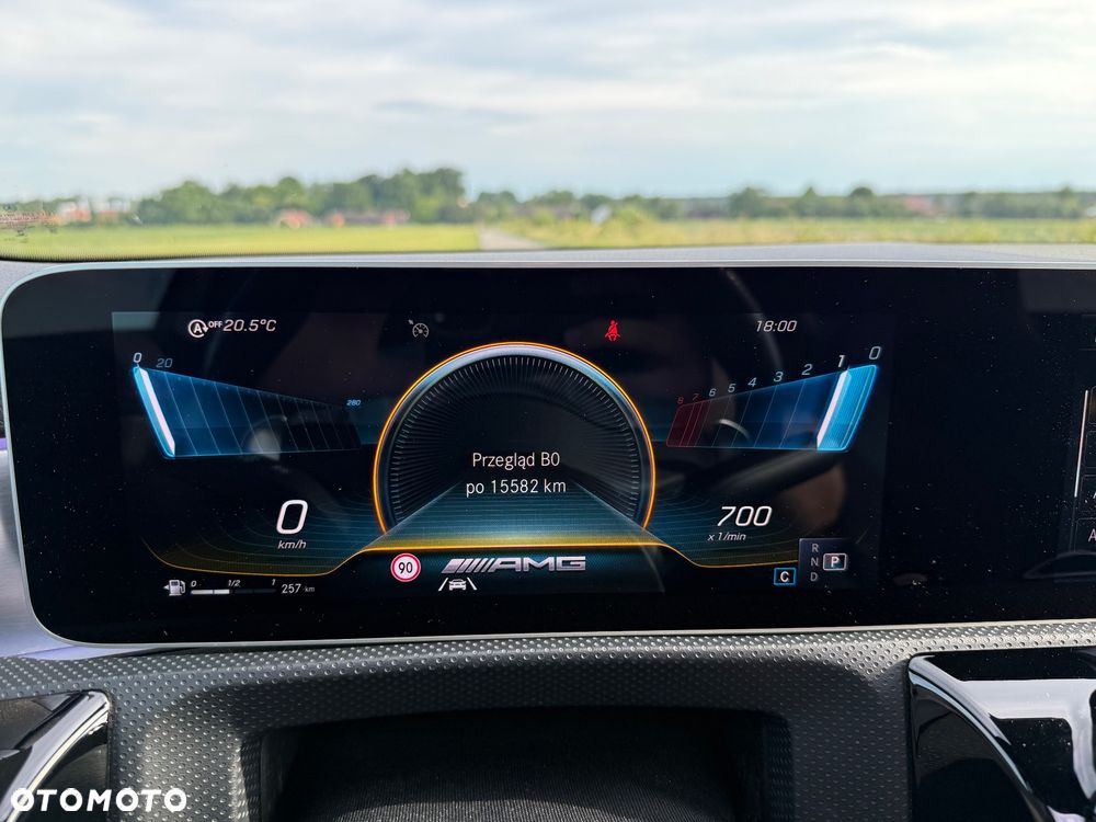 Mercedes-Benz Klasa A AMG 35 4Matic AMG Speedshift DCT 7G - 19