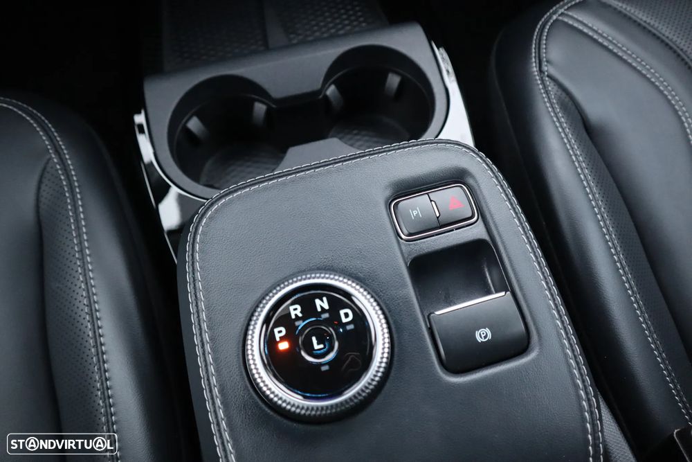 Ford Mustang Mach-E Standard - 32