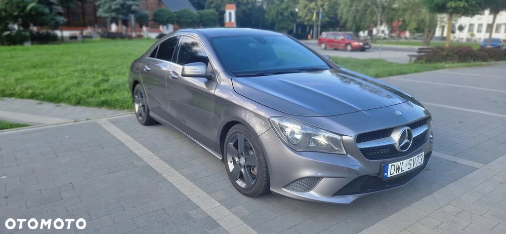 Mercedes-Benz CLA 250 7G-DCT - 14