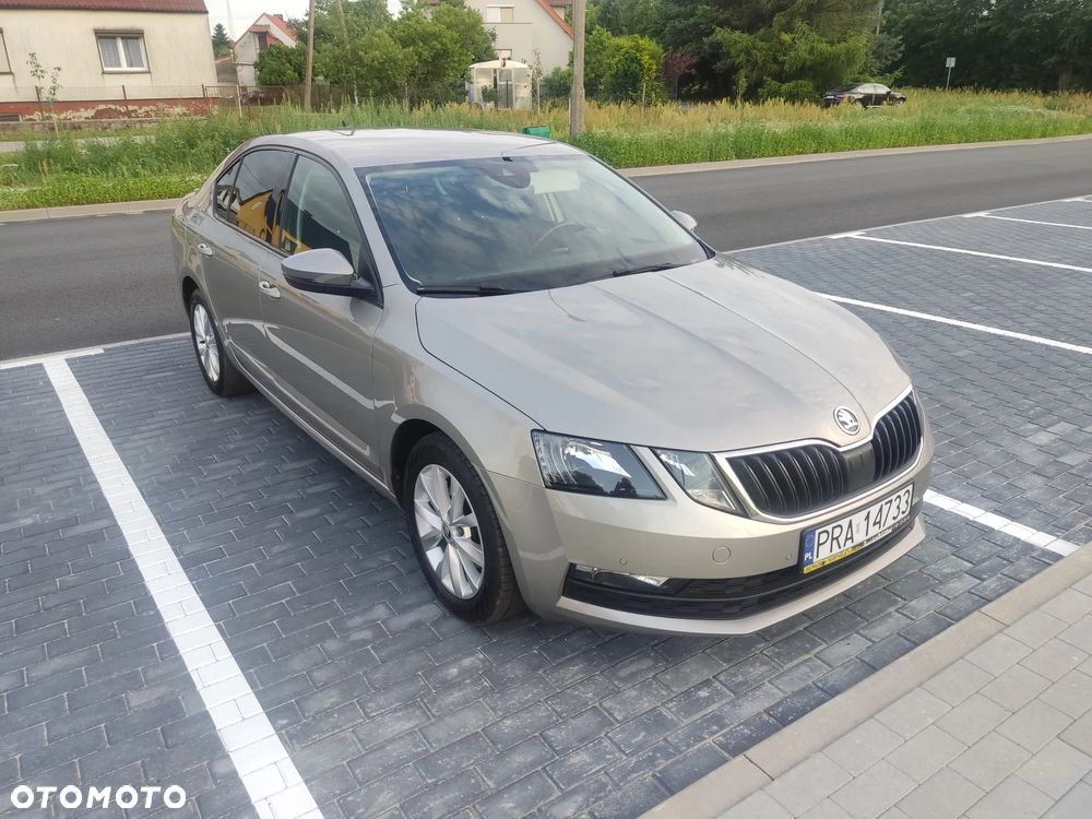 Skoda Octavia - 23